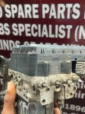 Toyota Highlander 2014–2016 Brake ABS Control Module – Original