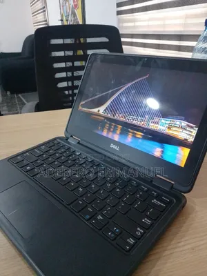 Laptop Dell Latitude 3190 2-in-1 8GB Intel Pentium SSD 256GB