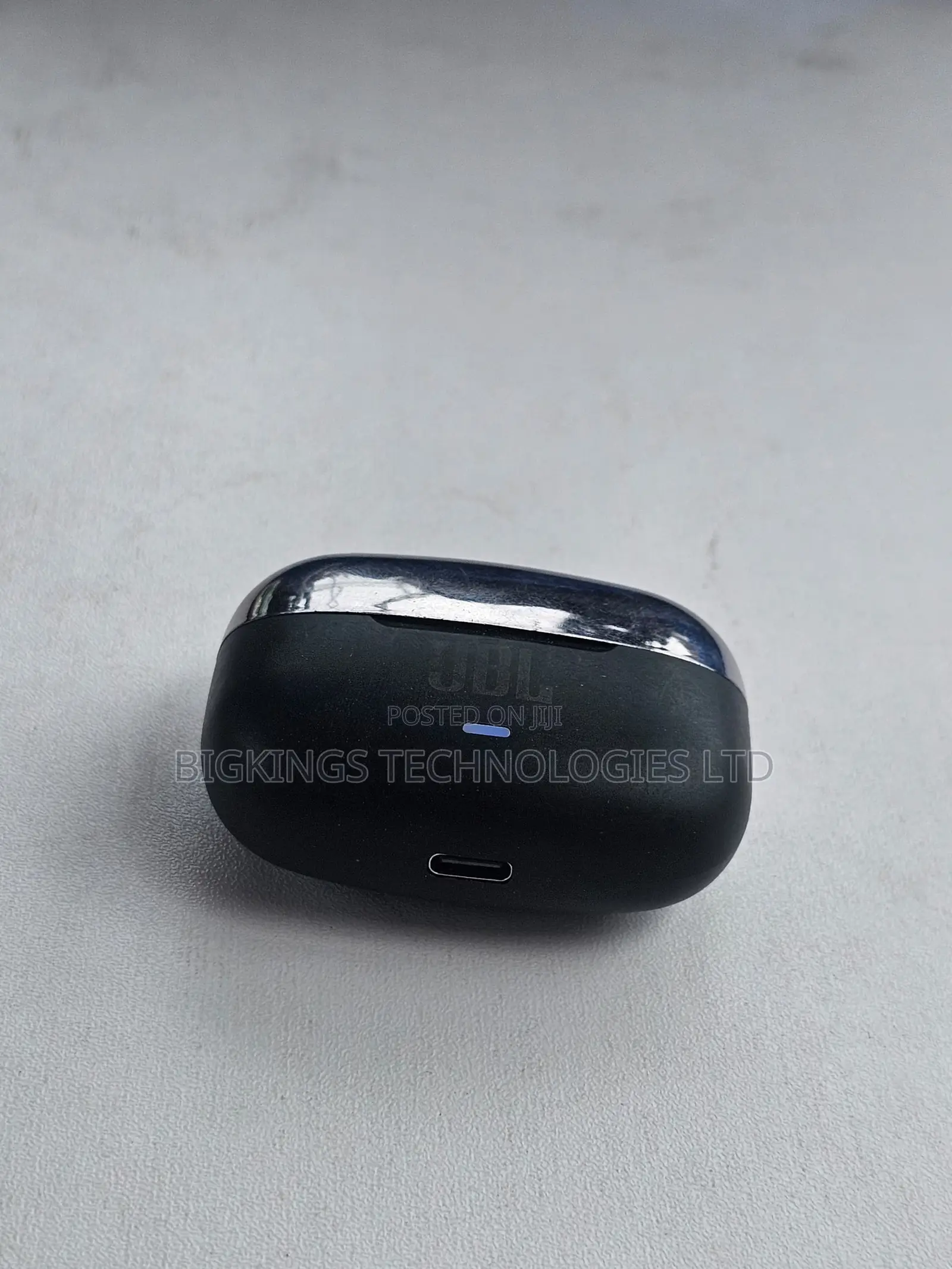 Fairly Used JBL Wireless Stereo in-Ear Earbuds