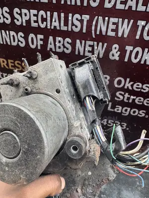 Toyota RAV4 2013–2014 ABS Module Pump – Genuine OEM