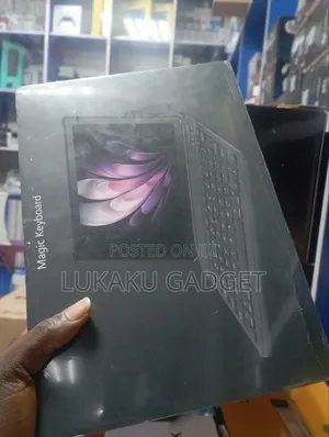 New MacPad Air 17 Pro Max 1 TB Red