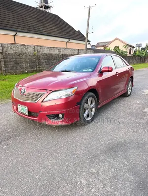 Toyota Camry SE 4dr Sedan (2.5L 4cyl 6AM) 2010 Red