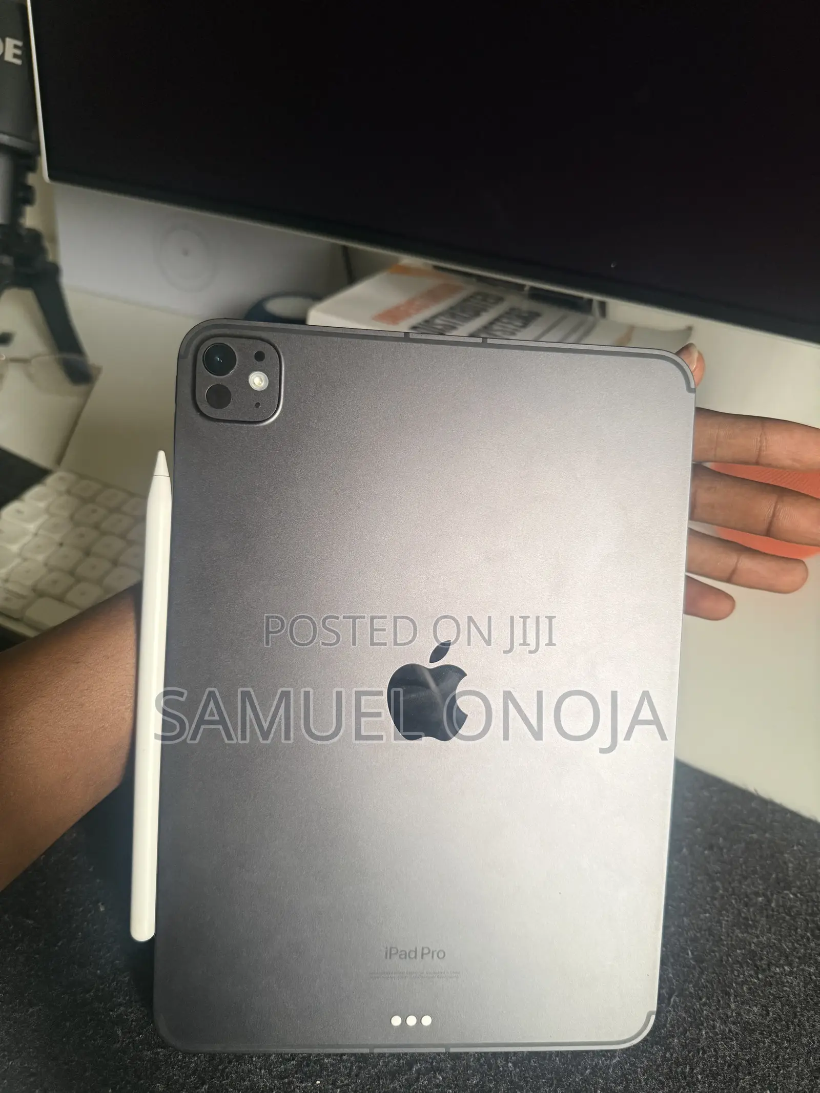 Apple iPad Pro 11 (2024) 256 GB Gray
