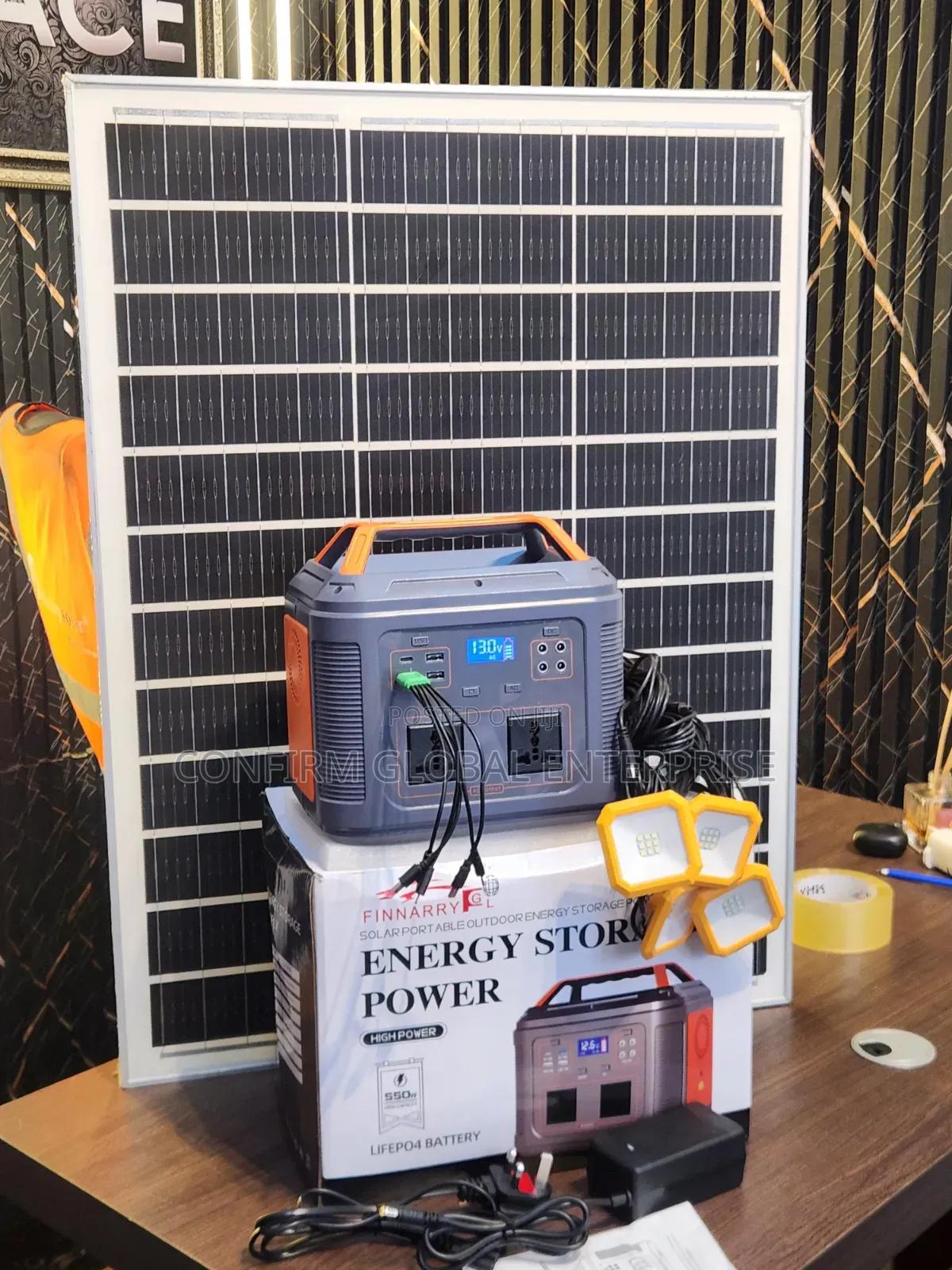 500W Solar Generator Lighting System With 4 Bulbs