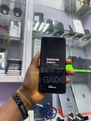 Samsung Galaxy A82 5G (Galaxy Quantum 2) 128 GB Black