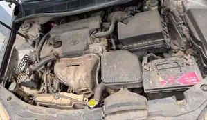Toyota Camry 2016 Silver