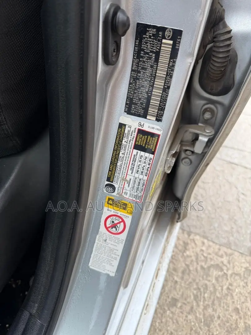 Toyota Camry 2016 Silver