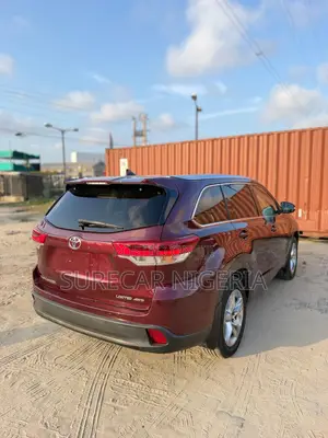 Toyota Highlander Limited 4dr SUV (3.5L 6cyl 6A) 2015 Red