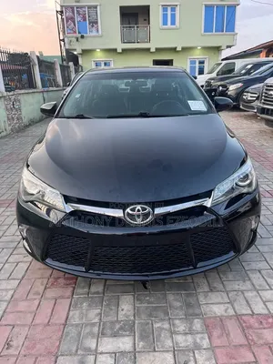 Toyota Camry SE 4dr Sedan (2.5L 4cyl 6A) 2015 Black