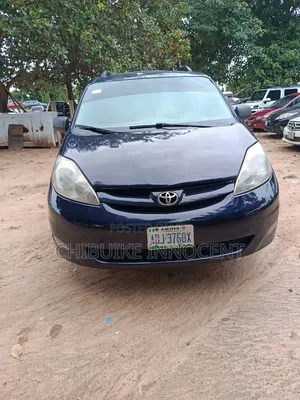 Toyota Sienna 2006 Blue