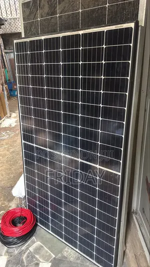 330 Watts Half Cut