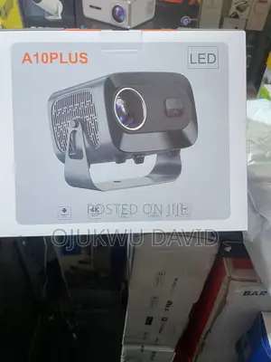  Smart Projector A10 Plus