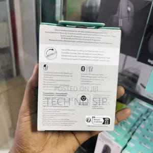 Logitech Signature M650 Bluetooth Mouse