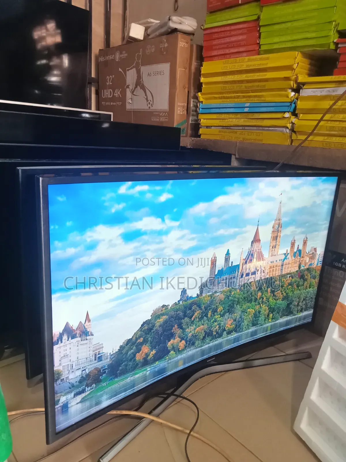 Samsung Curved TV