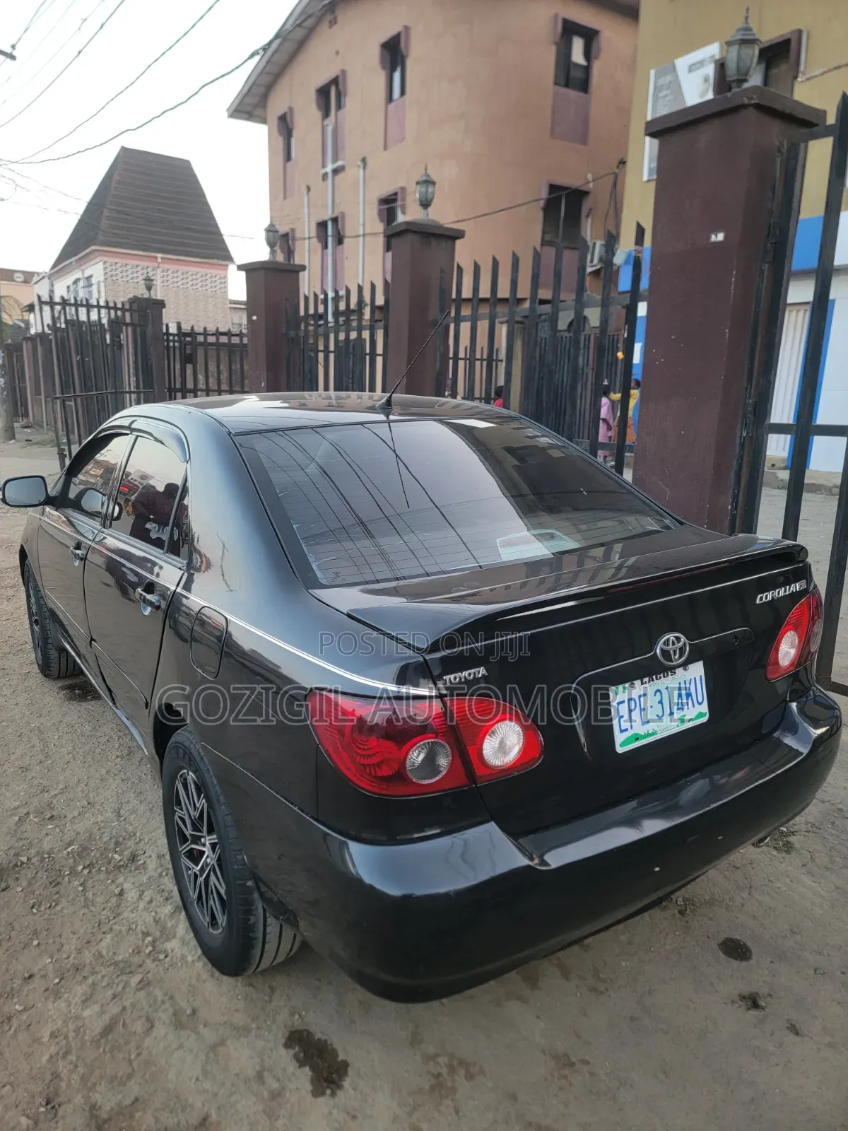 Toyota Corolla 2004 Black