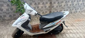 Kymco 2018 White