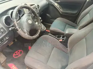Toyota Matrix 2005 Silver