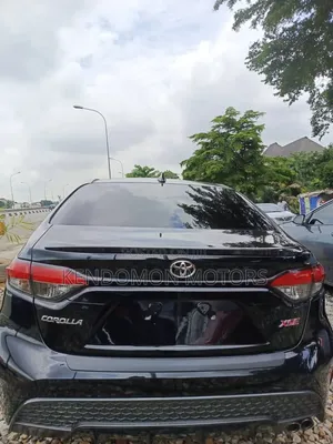 Toyota Corolla XSE (1.8L 4cyl 2A) 2019 Black