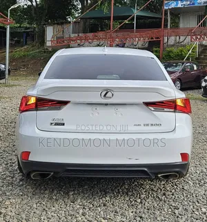 Lexus IS 300 AWD 2016 White