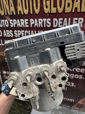 Toyota Highlander / Kluger 2013 ABS Actuator – New Tokunbo