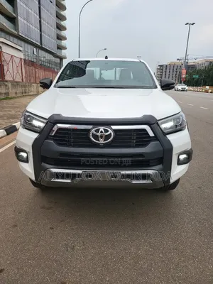 New Toyota Hilux 2025 White