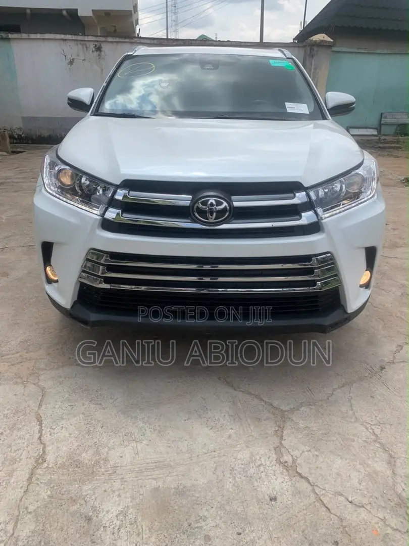 Toyota Highlander 2019 White