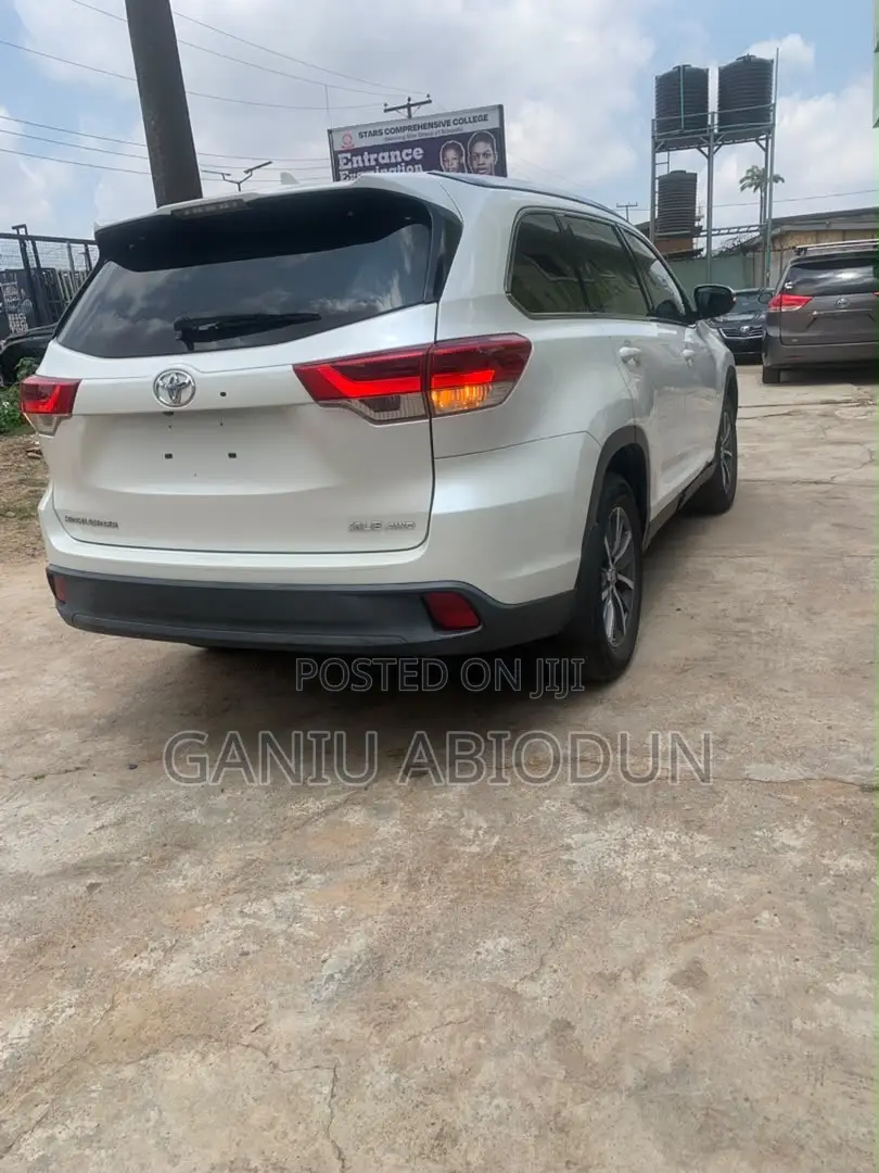 Toyota Highlander 2019 White