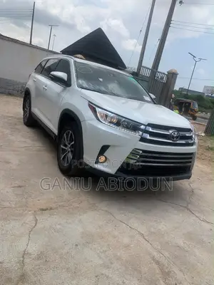 Toyota Highlander 2019 White