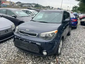 Kia Soul + 4dr Wagon (2.0L 4cyl 6A) 2015 Blue