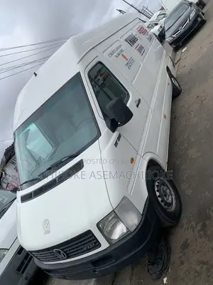 Volkswagen LT 2010 White