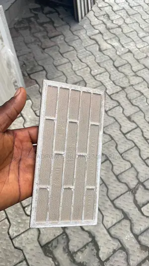 4/8 Swimming Pool Tiles