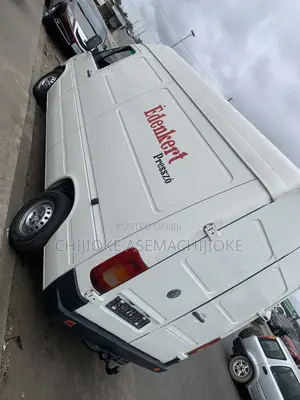 Volkswagen LT 2010 White