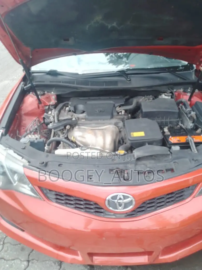 Toyota Camry 2012 Red