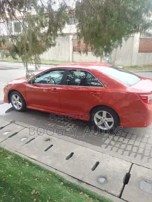 Toyota Camry 2012 Red