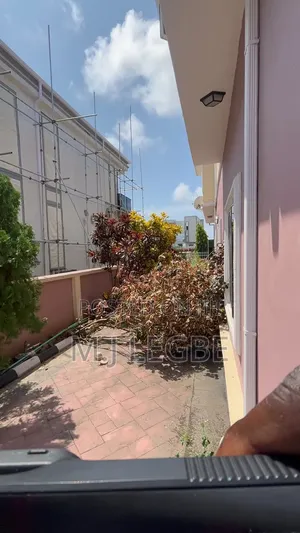 4bdrm Duplex in Lake View Estate, Lagos Island / Lagos Island for rent