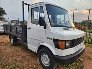 Trucks Trailers