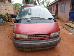 Toyota TownAce 1996 Red