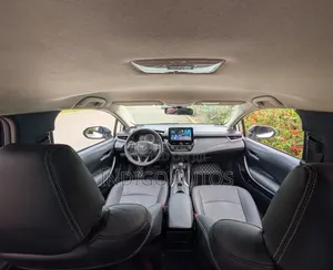 Toyota Corolla 2022 White