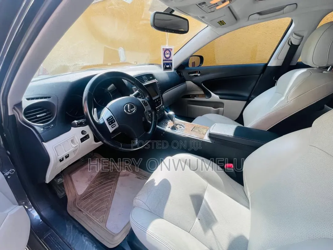 Lexus IS 250 2011 Black