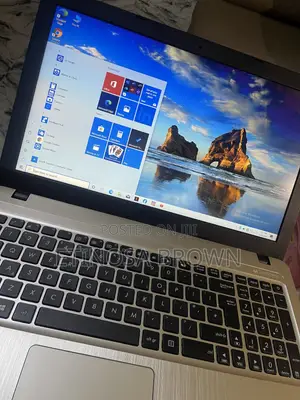 New Laptop Asus Vivobook 15 4GB Intel Pentium HDD+SSD 320GB