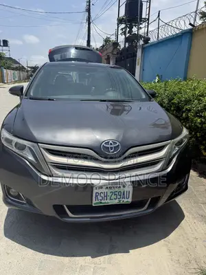 Toyota Venza Limited 2010 Gray