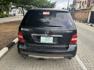 Mercedes-Benz M Class 2006 Black
