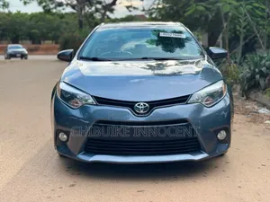 Toyota Corolla 2015