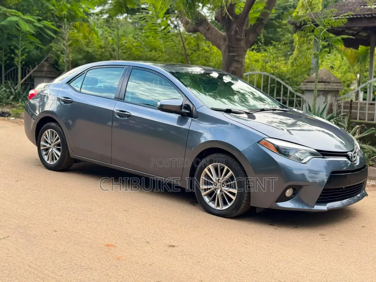 Toyota Corolla 2015