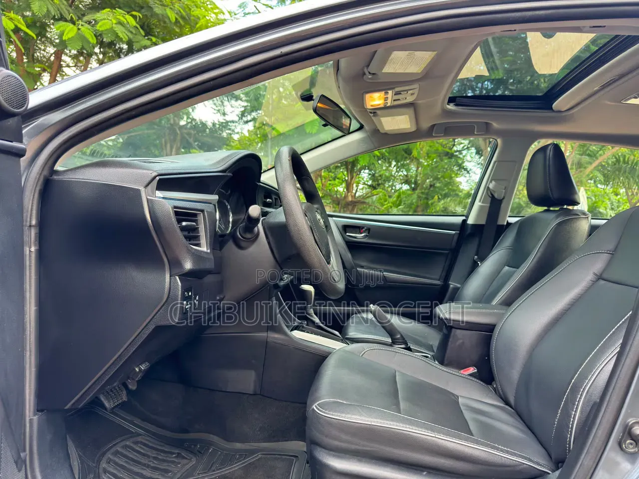 Toyota Corolla 2015