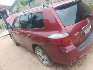 Toyota Highlander 4x4 2008 Red