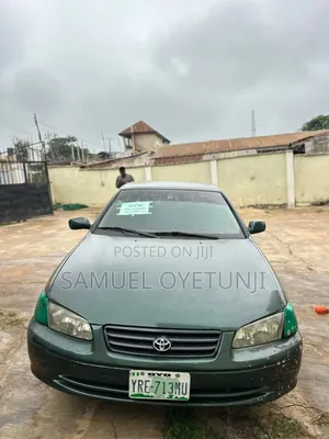 Toyota Camry LE 4dr Sedan (2.4L 4cyl 5A) 2009 Green