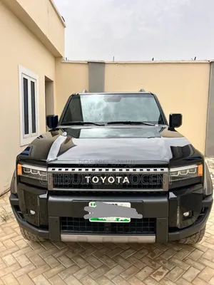 Toyota Land Cruiser Prado 2025