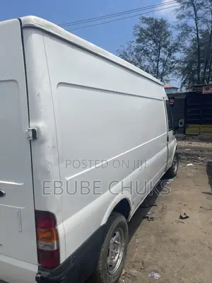Ford Transit 2004 White