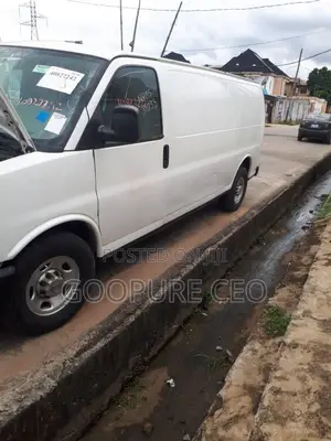 Chevrolet Express 2500 2012 White